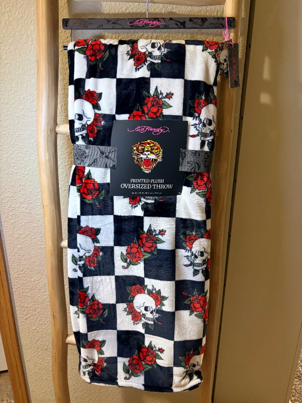 Ed Hardy Skull Rose Checkered Oversized Plush Throw Blanket 60x70 NWT